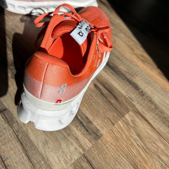 On Cloud Men's Shoes, Size10.5 - Picture 4 of 8